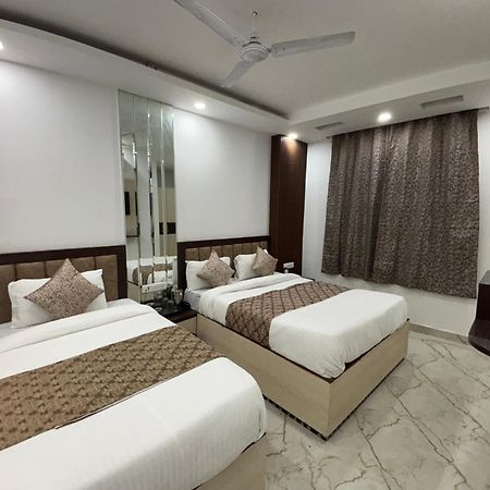 Hotel C G International 2 Minuit Walkable New Delhi Railway Station & Connaught Palace Exterior photo
